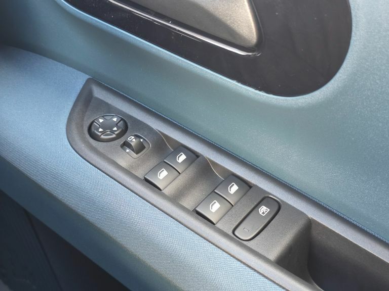 Fiat Panda 1.2 Waze #44