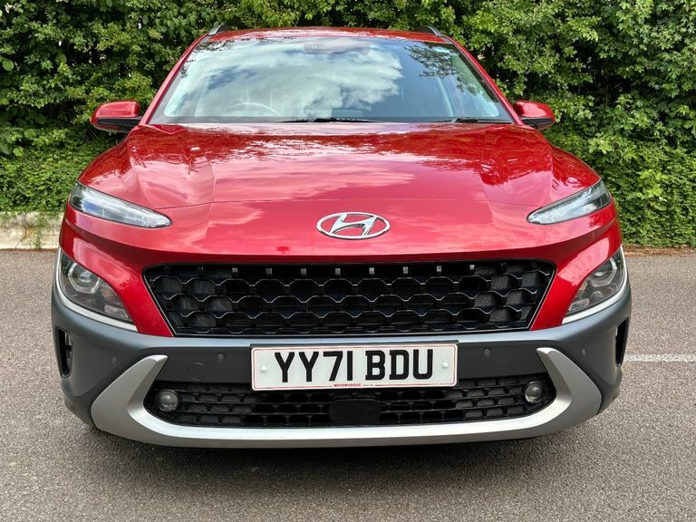 Hyundai Kona 1.6 Gdi Hybrid Premium Dct Red #2