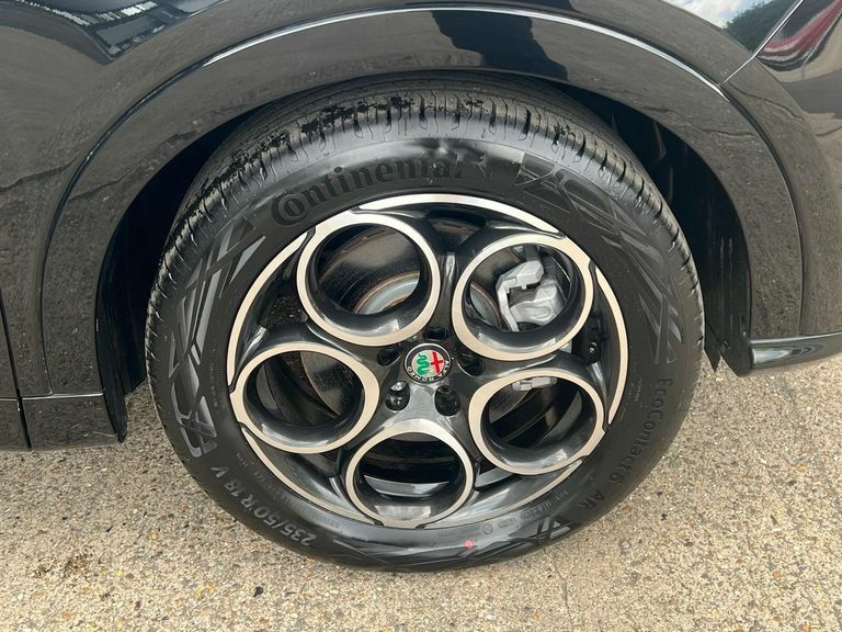 Alfa Romeo Tonale 1.5 Mhev Ti  #6