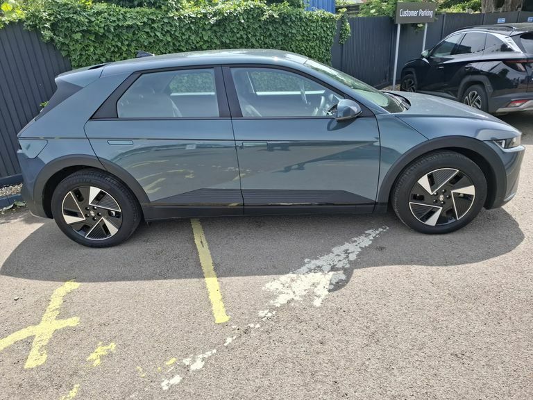 Hyundai Ioniq 5 168Kw Premium 84 Kwh KR26VLX Grey #2