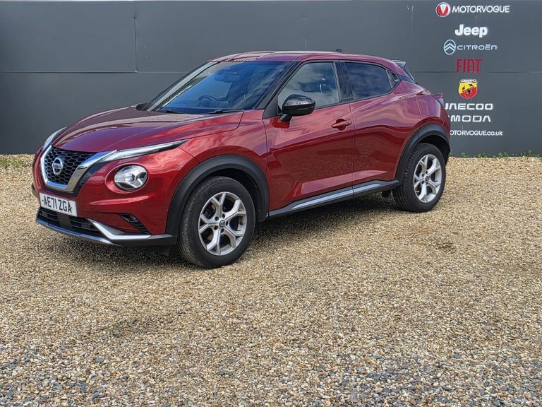 Nissan Juke 1.0 Dig-t 114 Tekna Dct AE71ZGA Red #5