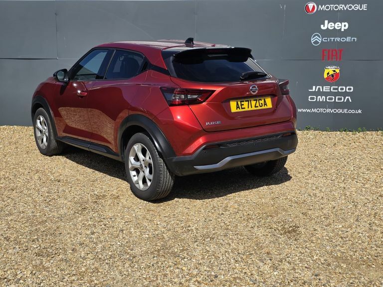 Nissan Juke 1.0 Dig-t 114 Tekna Dct AE71ZGA Red #6