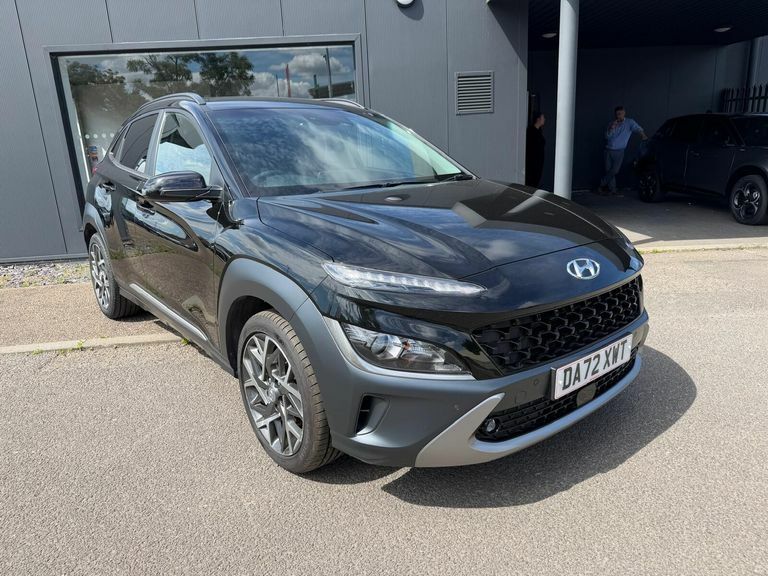 Hyundai Kona 1.6 Gdi Hybrid Premium Dct DA72XWT Black