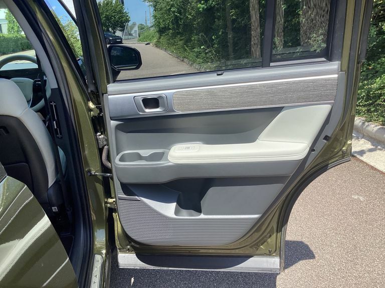 Hyundai Santa Fe Ultimate White #17