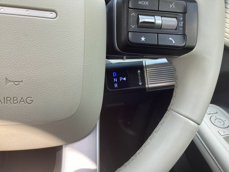Hyundai Santa Fe Ultimate White #43