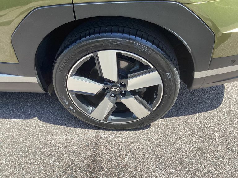 Hyundai Santa Fe Ultimate White #7