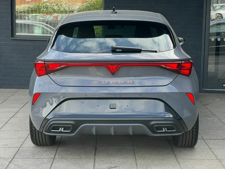 Cupra Leon 1.5 Tsi 150 V1 Grey #6