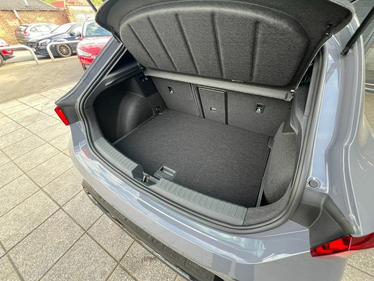 Cupra Leon Tsi Vz2 Black #39