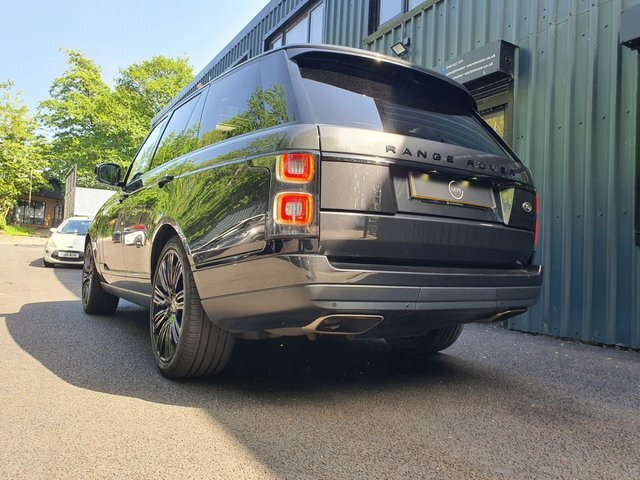 Land Rover Range Rover 3.0 D300 Mhev Westminster Black Suv Aut Black #3