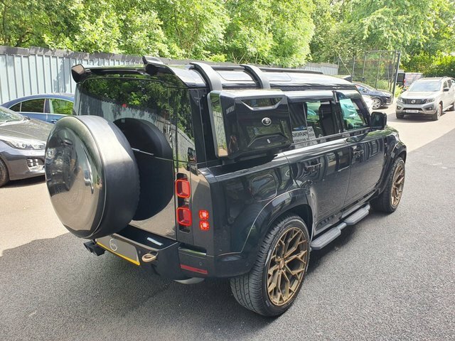 Land Rover Defender 110 3.0 D250 X-dynamic Hse 110 Silver #9