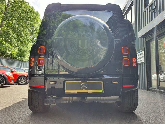 Land Rover Defender 110 3.0 D250 X-dynamic Hse 110 Silver #7