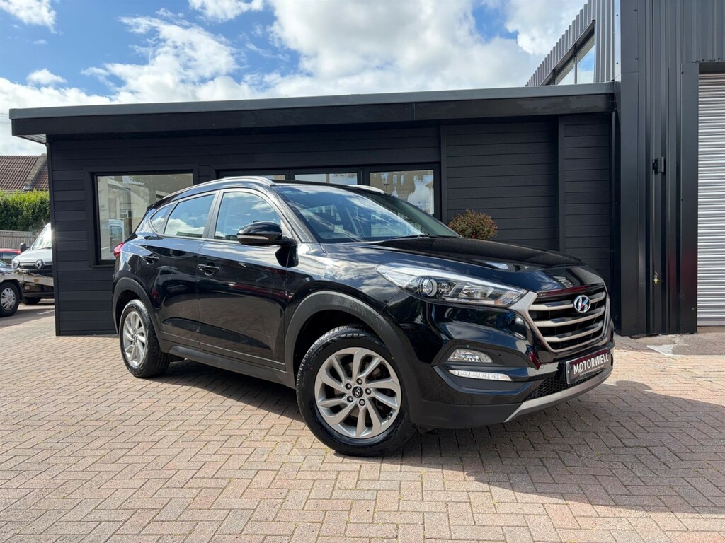 Hyundai Tucson 1.6 Gdi Blue Drive Se Nav Euro 6 Ss Black
