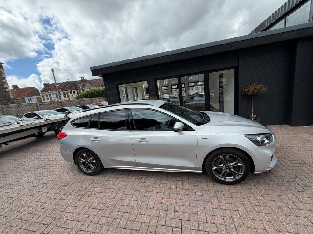 Ford Focus 1.0T Ecoboost St-line Euro 6 Ss YT69UVV Silver #6