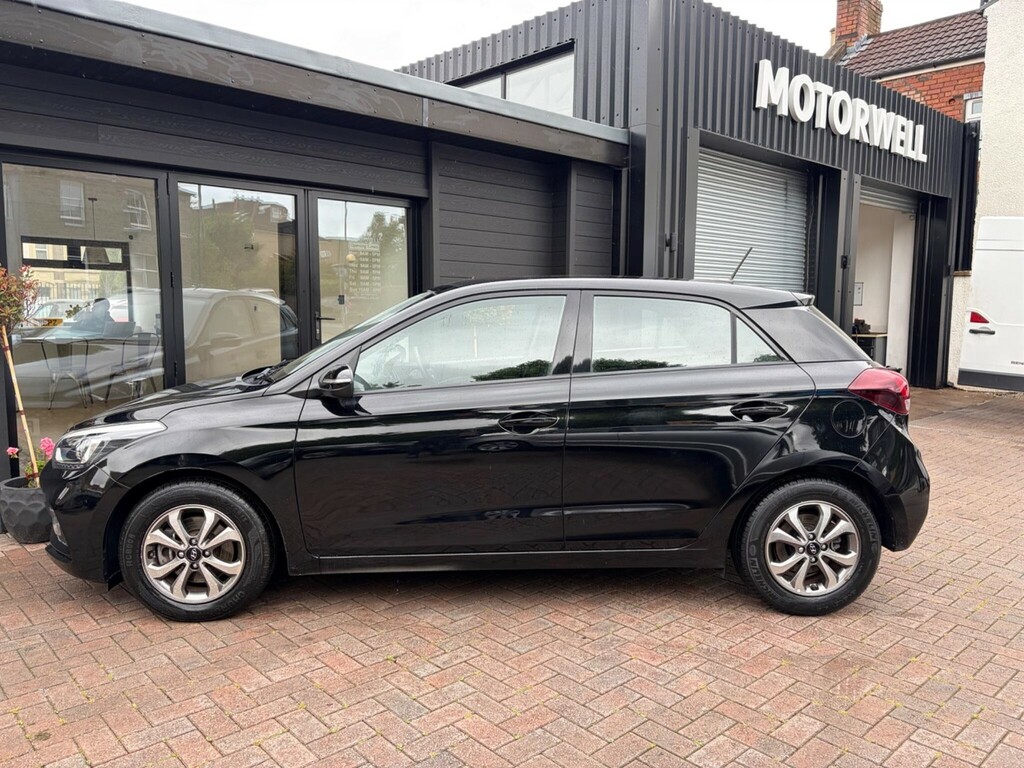 Hyundai I20 1.0 T-gdi Se White #7