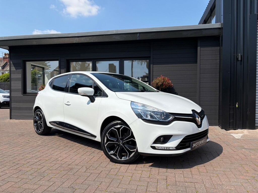 Renault Clio 0.9 Tce Iconic Euro 6 Ss White