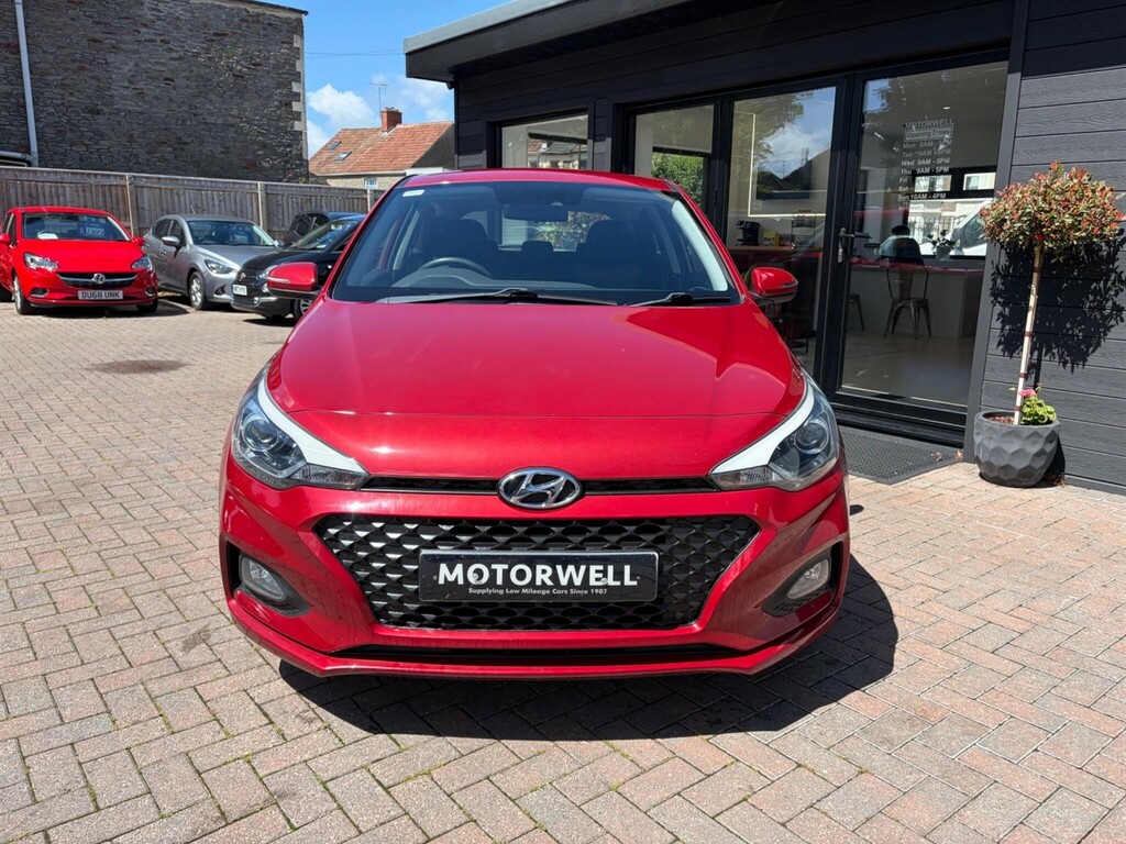 Hyundai I20 1.2 Se Launch Edition Euro 6 Ss Red #2