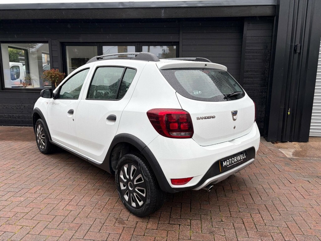 Dacia Sandero Stepway 1.0 Sce Essential White #7