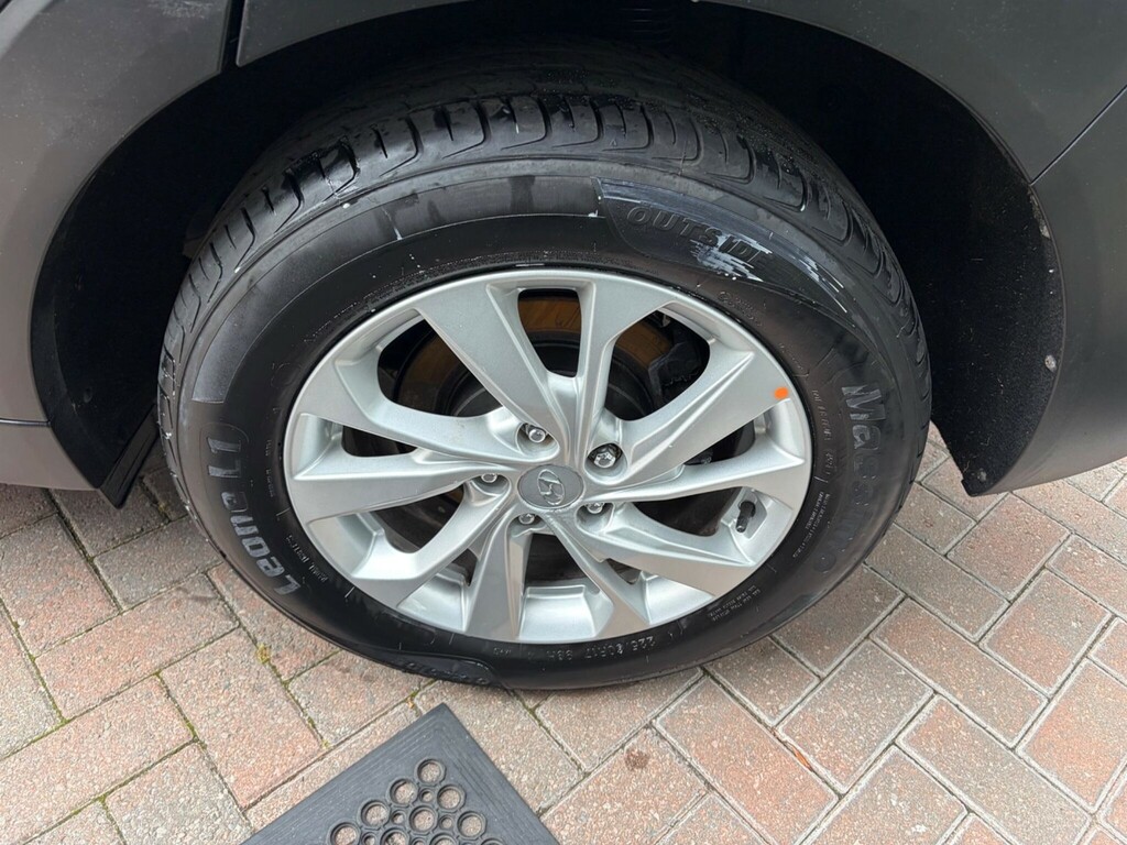 Hyundai Tucson Gdi Premium Silver #30