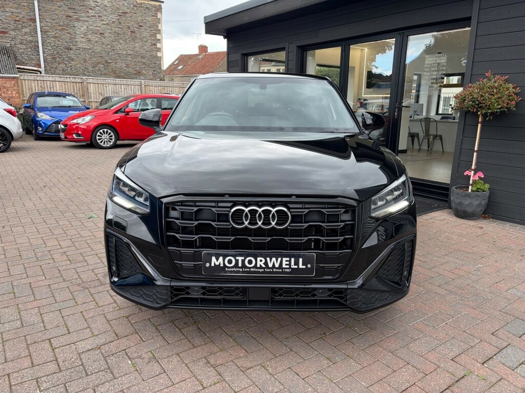 Audi Q2 1.0 Tfsi 30 Black Edition Euro 6 Ss Black #2
