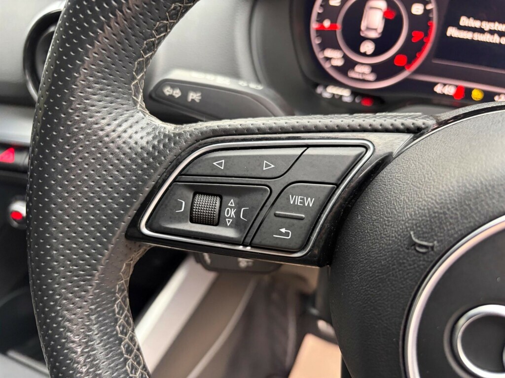 Audi Q2 35 Tfsi S Line S Tronic Grey #15