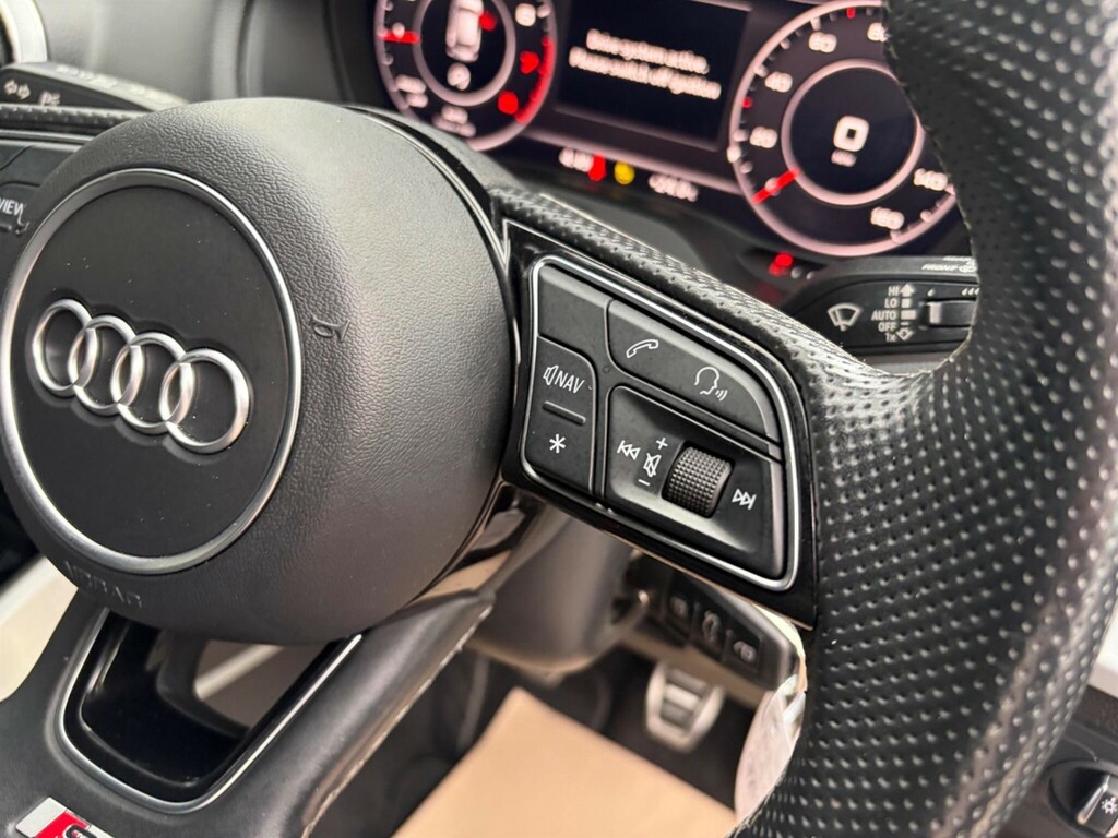 Audi Q2 35 Tfsi S Line S Tronic Grey #16