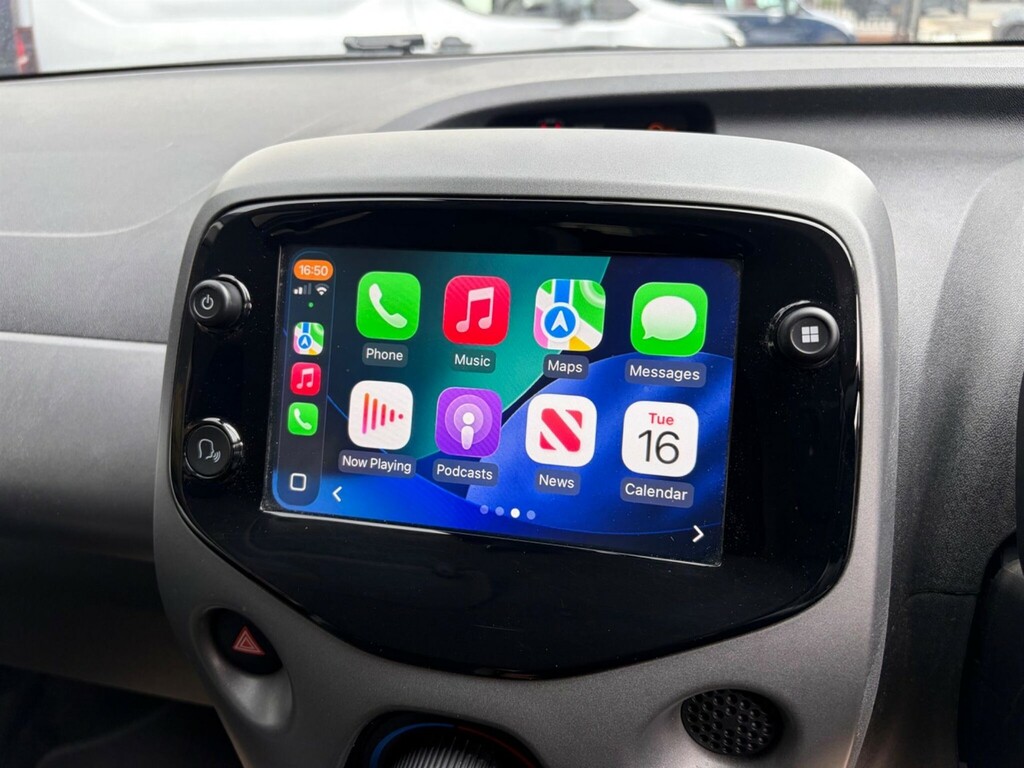 Toyota Aygo Silver #11