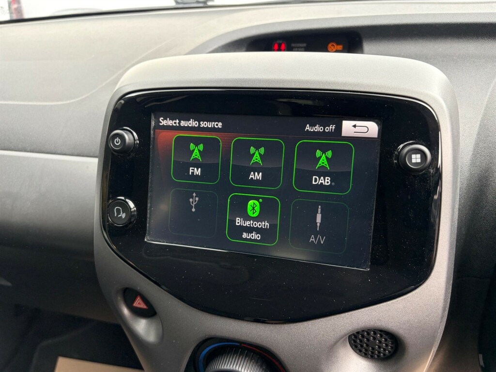 Toyota Aygo Silver #19