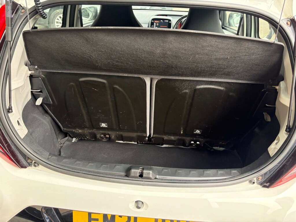Toyota Aygo Silver #26