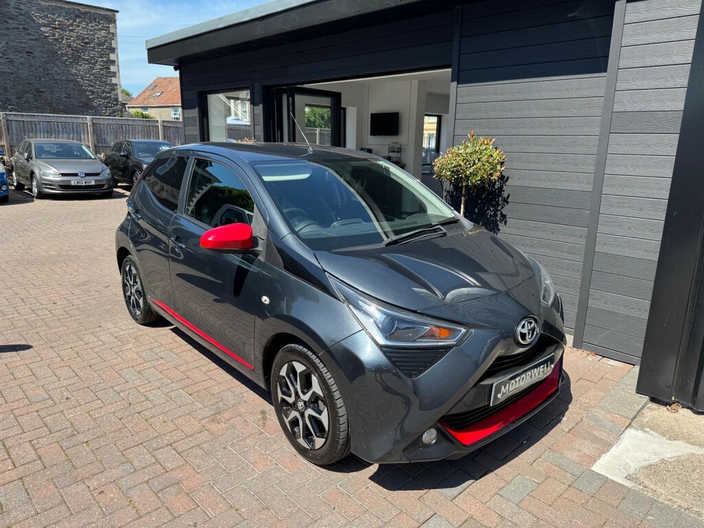 Toyota Aygo 1.0 Vvt-i X-trend Euro 6 Grey #3