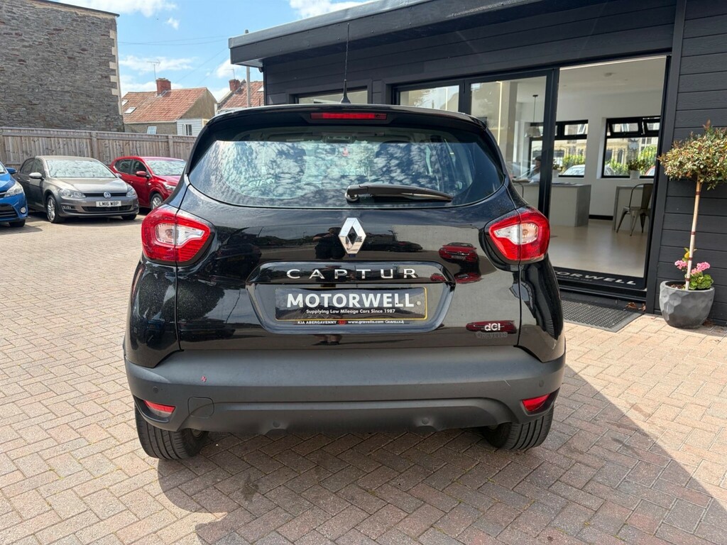 Renault Captur Suv Black #6