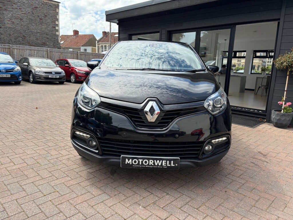 Renault Captur Suv Black #2