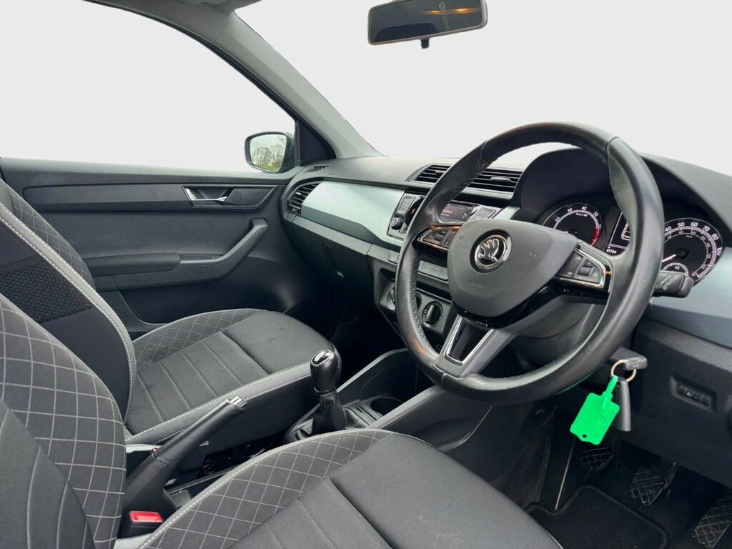 Skoda Fabia Se - Low Mileage - Apple Carplay FN68YZF Grey #4