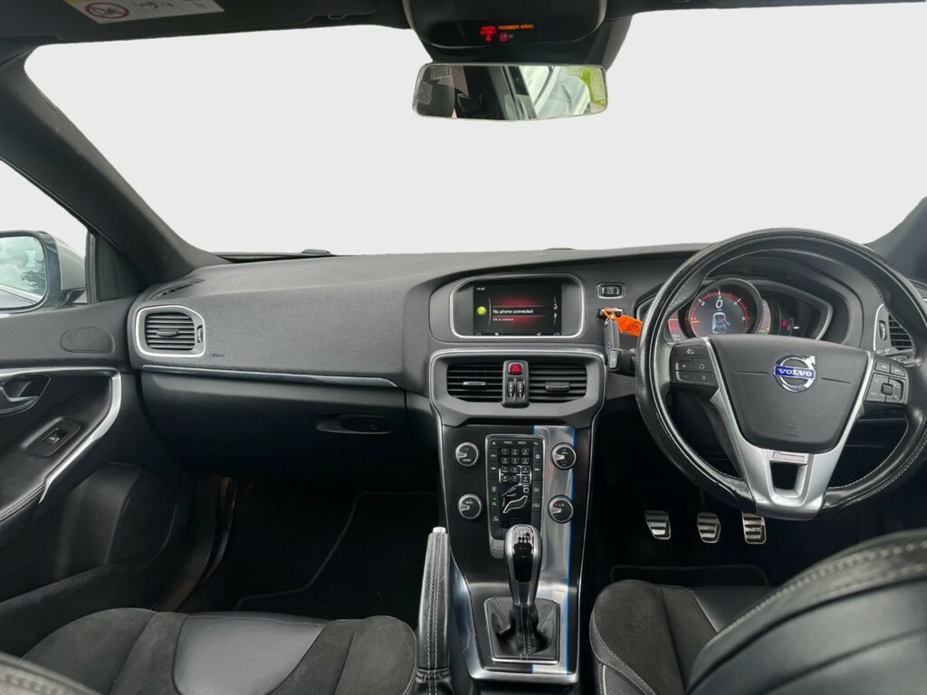 Volvo V40 D4 190 R Design Nav - Satnav - Bluetooth YP15DZC Black #3