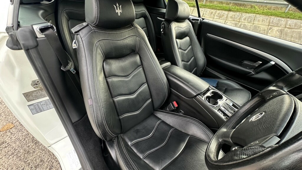 Maserati GranCabrio Grancabrio Sport White #36
