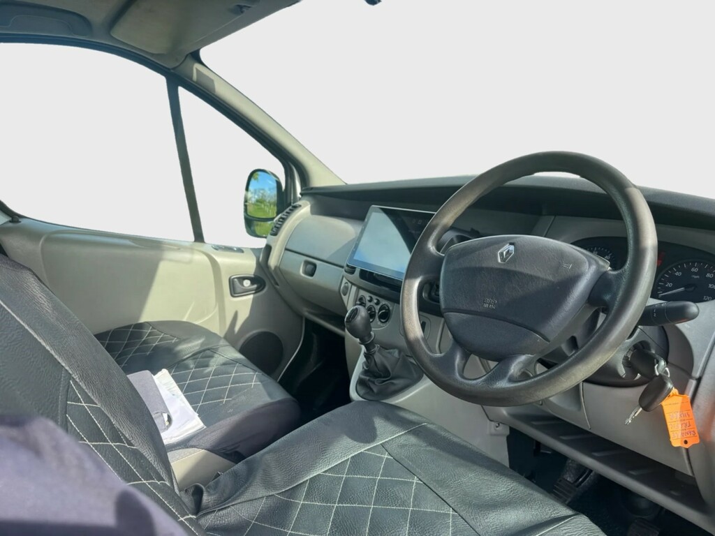 Renault Trafic 1.9 Td White #14