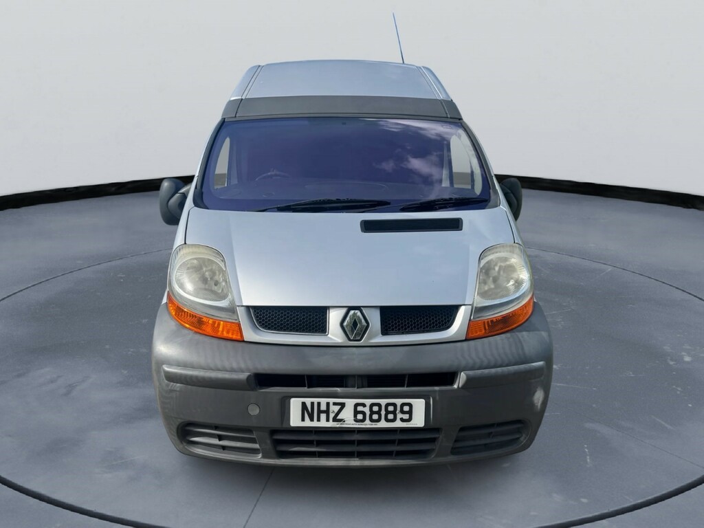 Renault Trafic 1.9 Td White #3