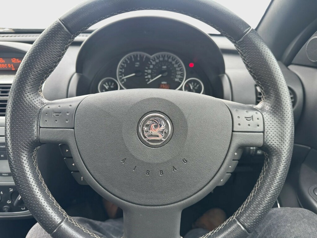Vauxhall Tigra Exclusiv Silver #17