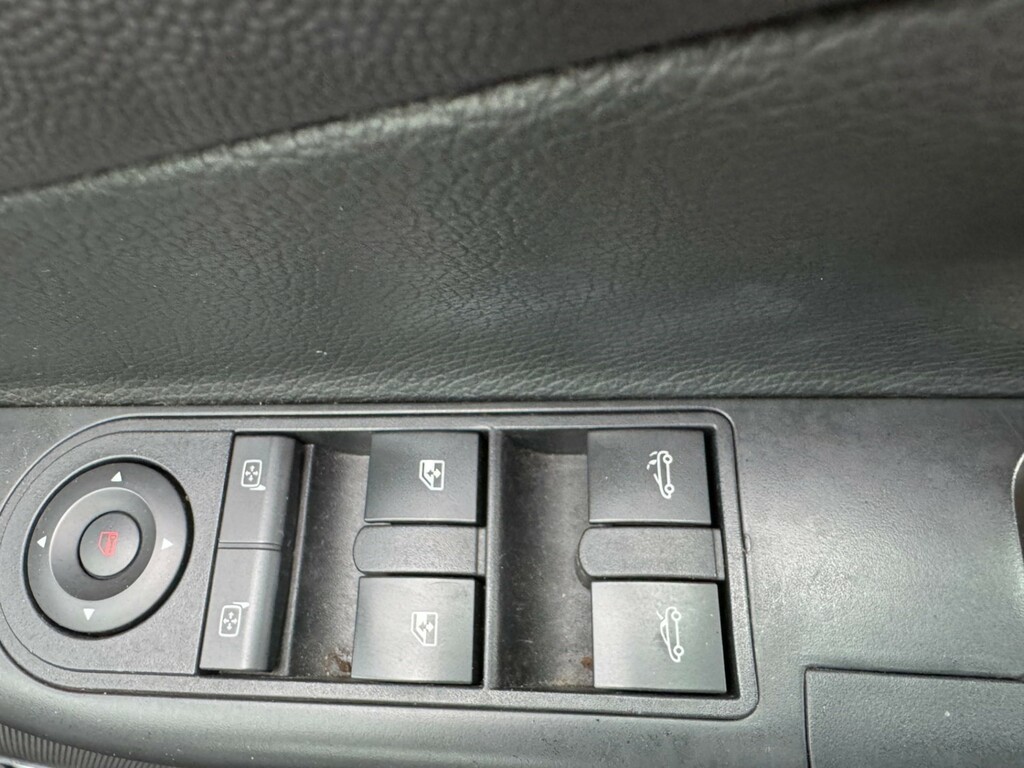 Vauxhall Tigra Exclusiv Silver #15
