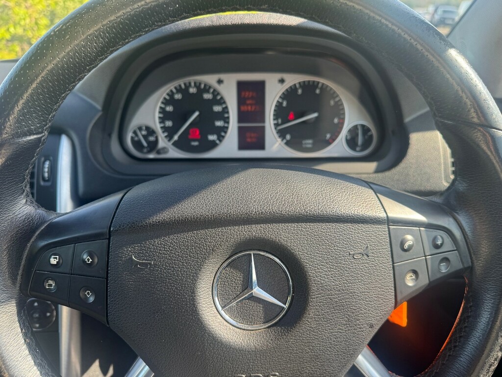 Mercedes-Benz B Class Mpv Blue #6