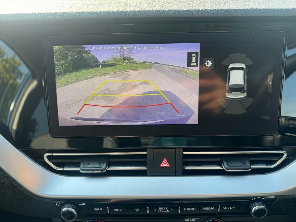 Kia Niro Estate Blue #6