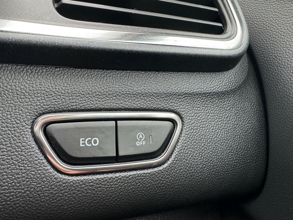 Renault Kadjar Hatchback Grey #6