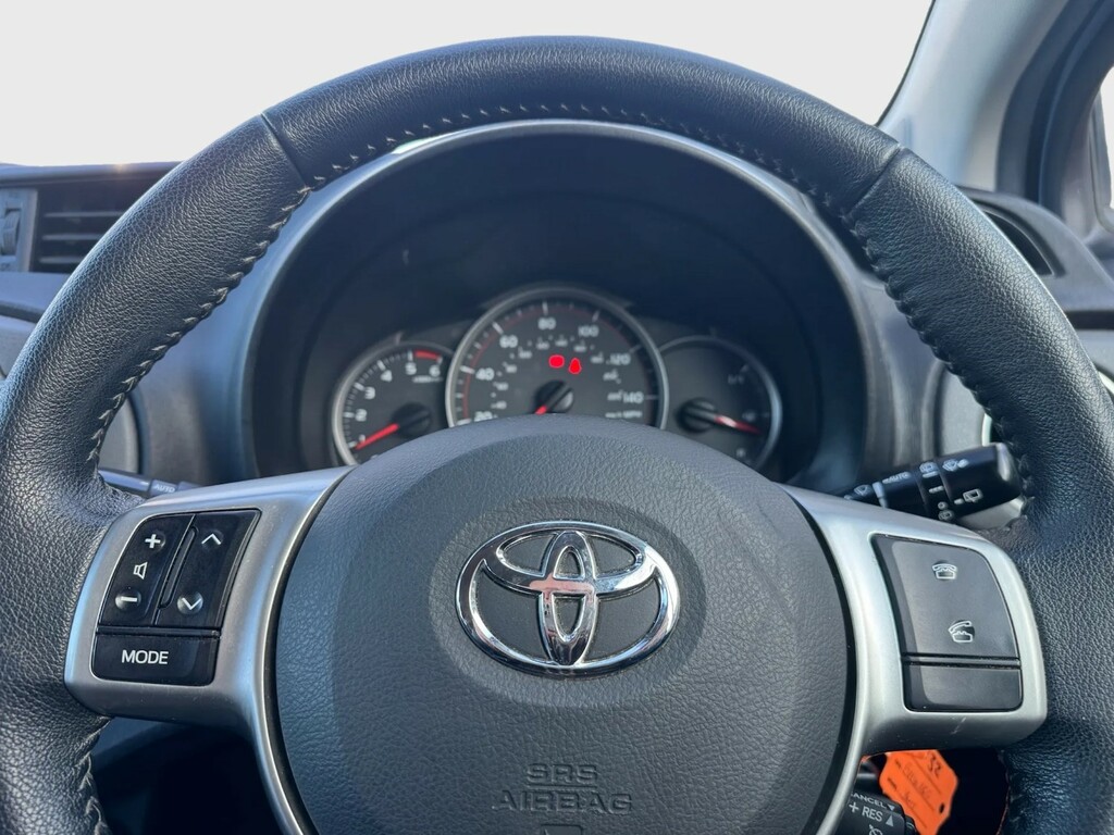 Toyota Yaris D-4d Icon - Air Con - Bluetooth Blue #4