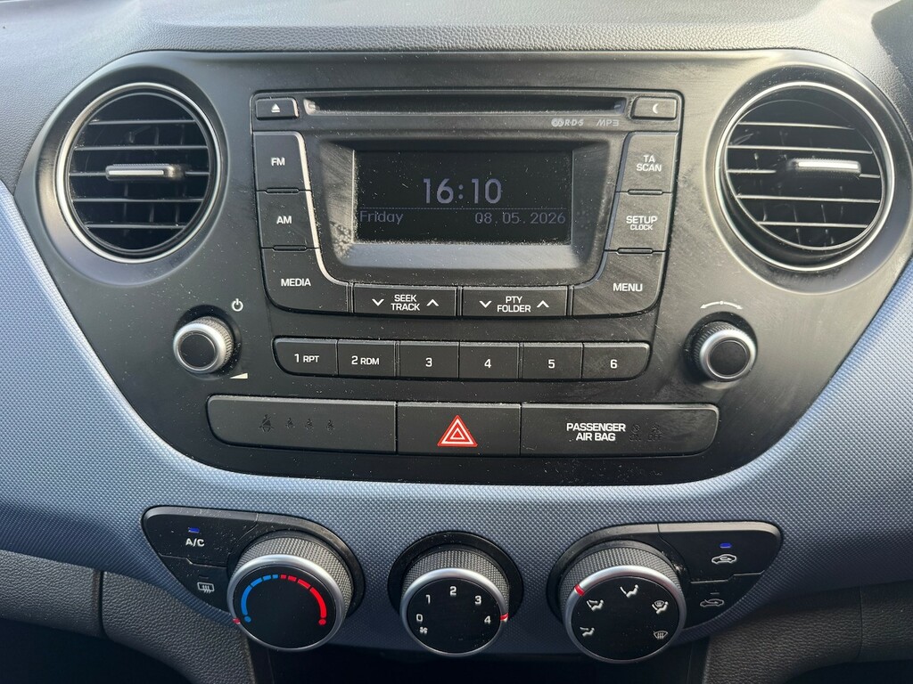 Hyundai I10 Hatchback Blue #6