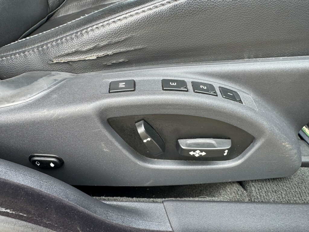 Volvo V70 D5 Se Lux Grey #23