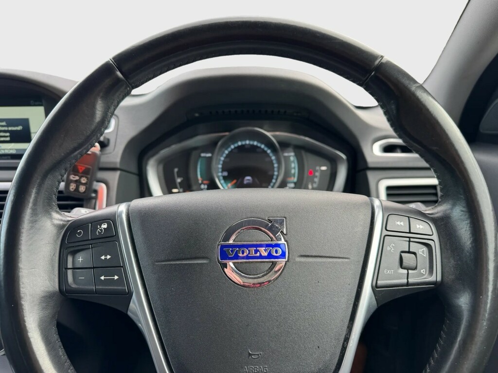 Volvo V70 Estate Blue #6
