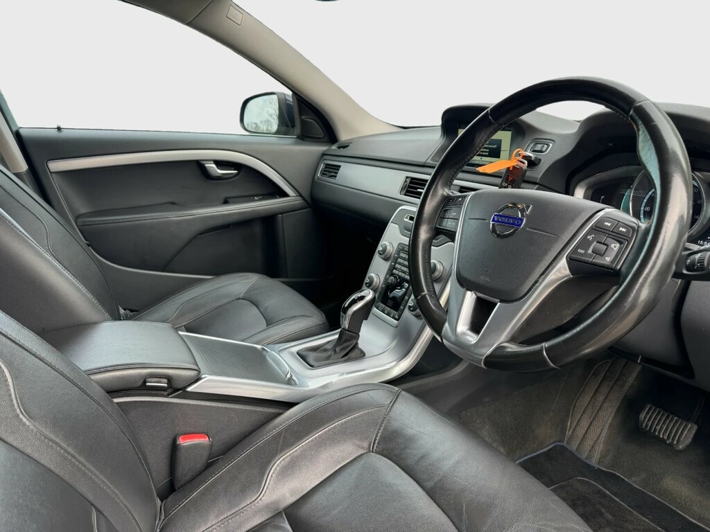 Volvo V70 D5 Se Lux Grey #16