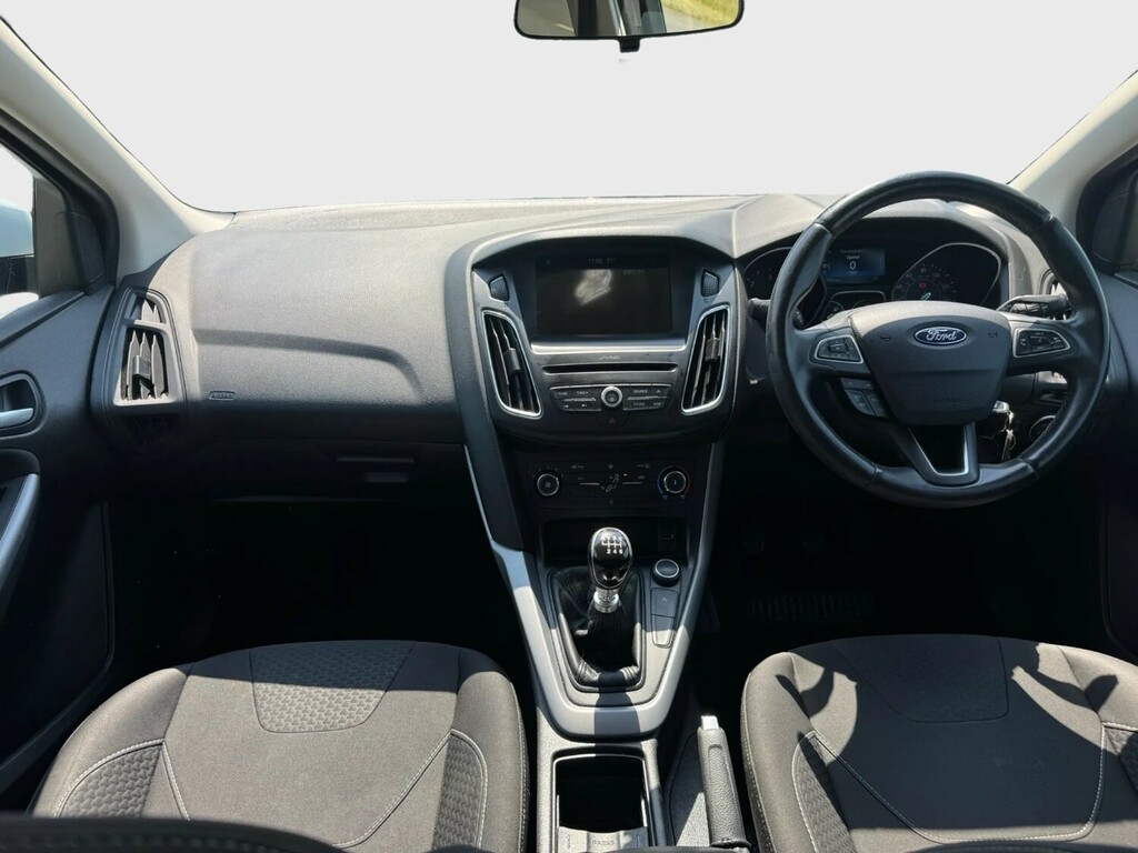 Ford Focus 120 Zetec Edition - Sat Nav - Heated Screen White #4