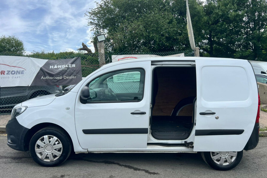 Mercedes-Benz CITAN Diesel White #4