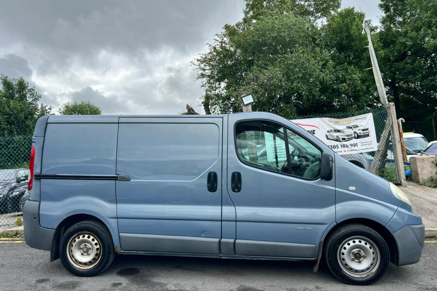 Renault Trafic Diesel Blue #3