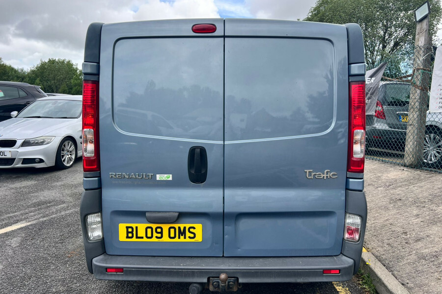 Renault Trafic Diesel Blue #6